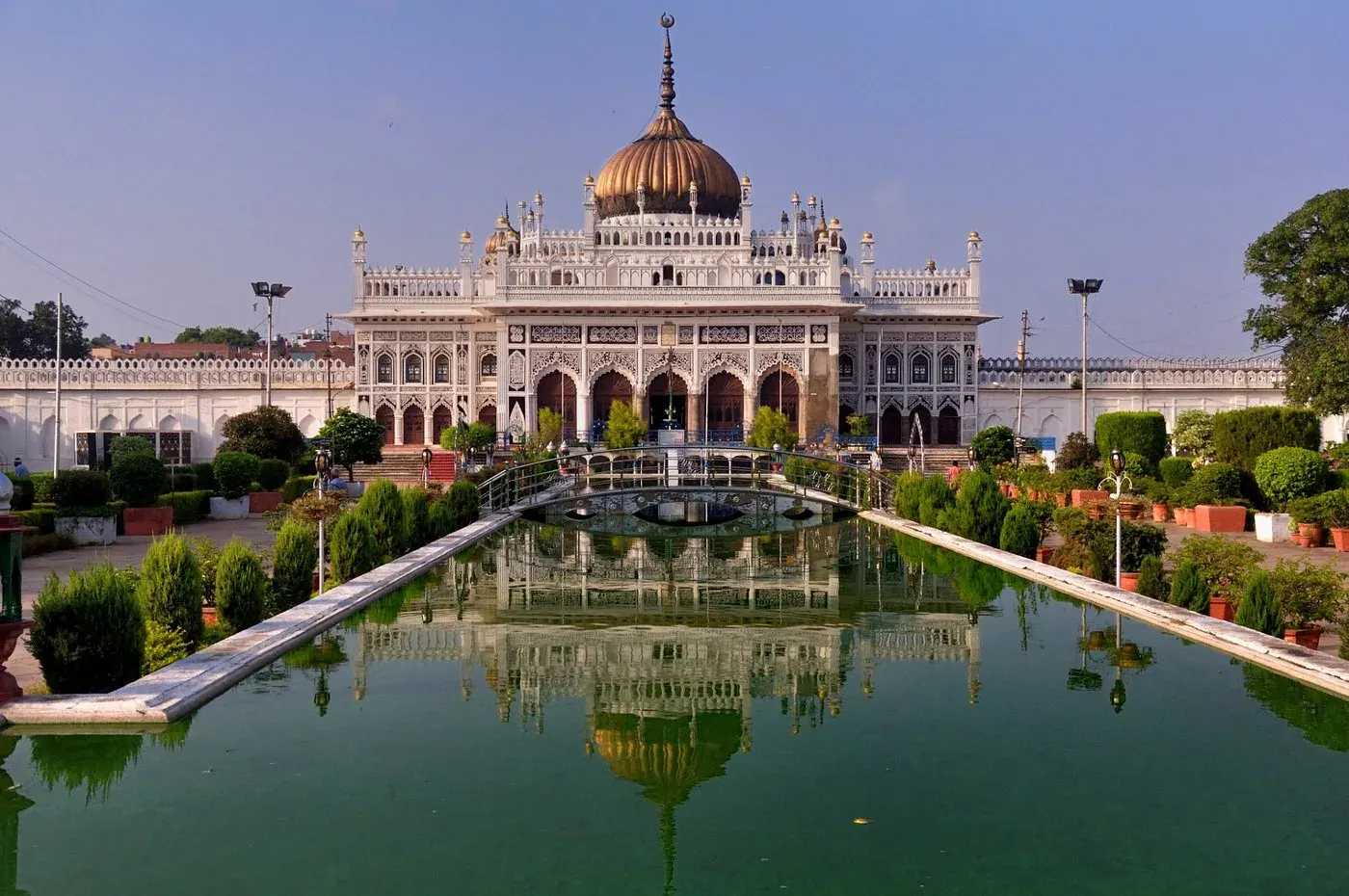Hulhumalé — Maldives from Lucknow via Delhi
