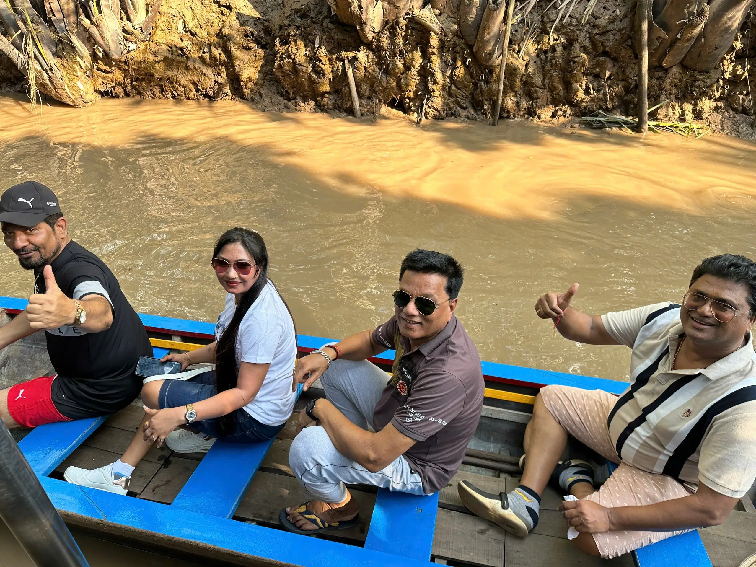 Boat rides in Huvadhoo Atoll