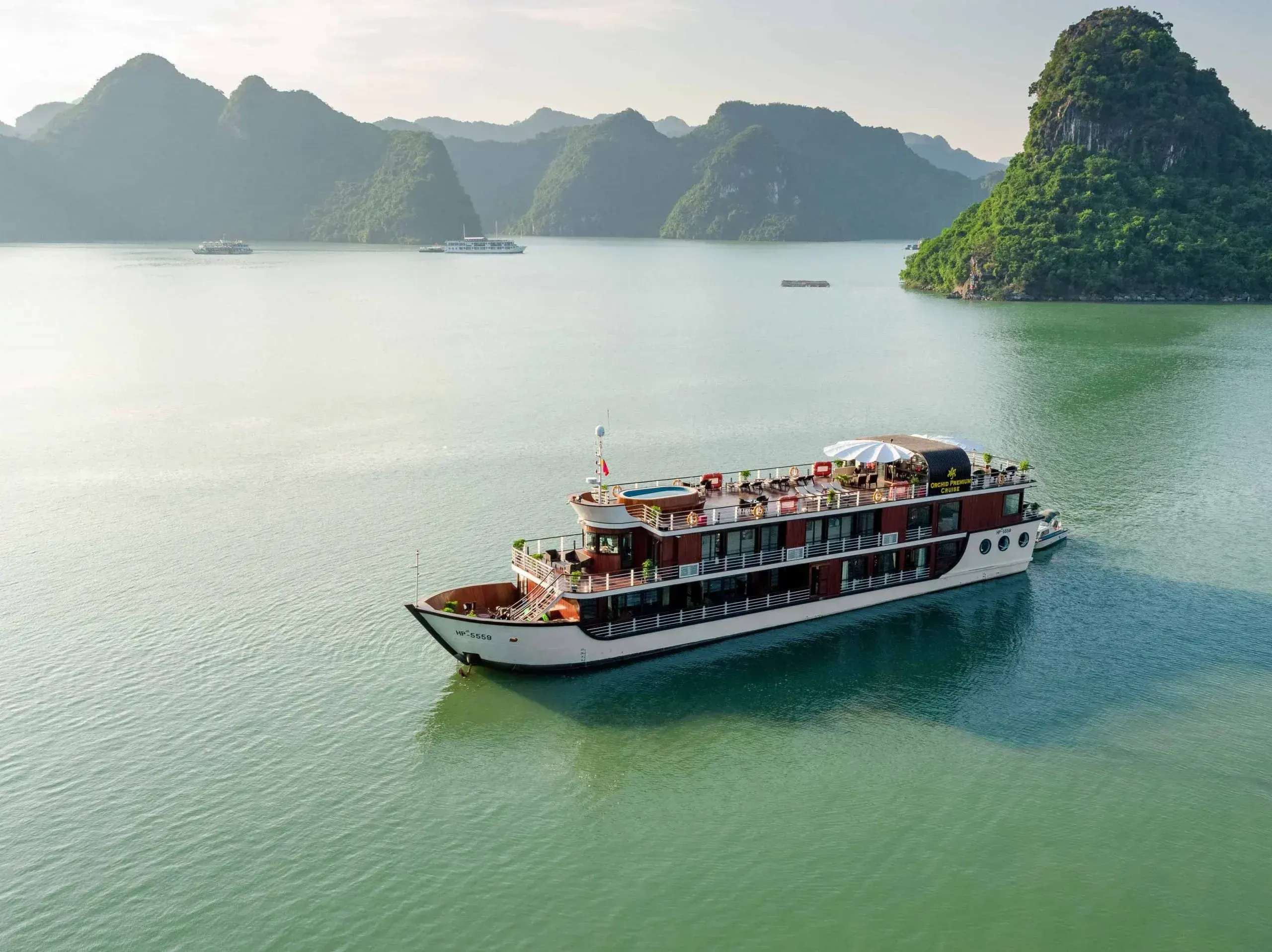 Honors Legacy Liveaboard